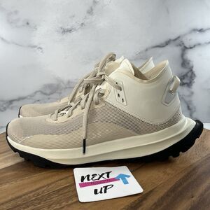 Mens size 8.5-Vasque Re:Connect Here Taupe Mid Trail Hiking Running Shoes